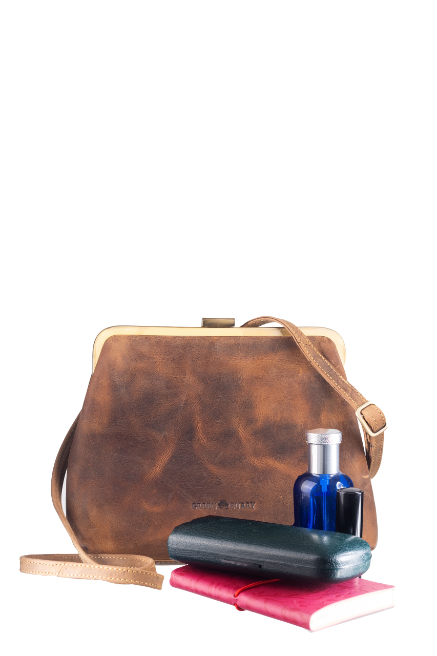 Vintage-Leder Bügeltasche  Clappy  S