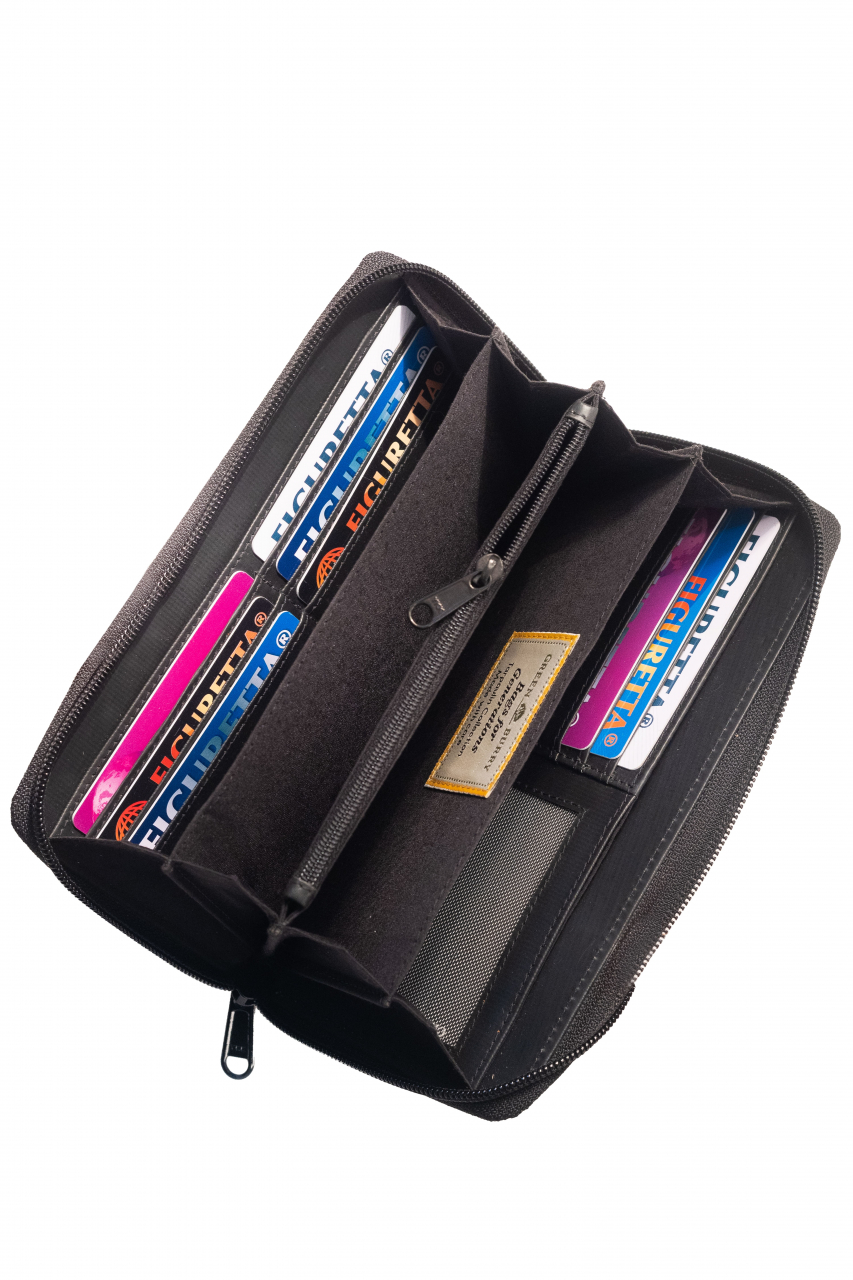 Upcycled RV-Börse aus Tarpaulin olive