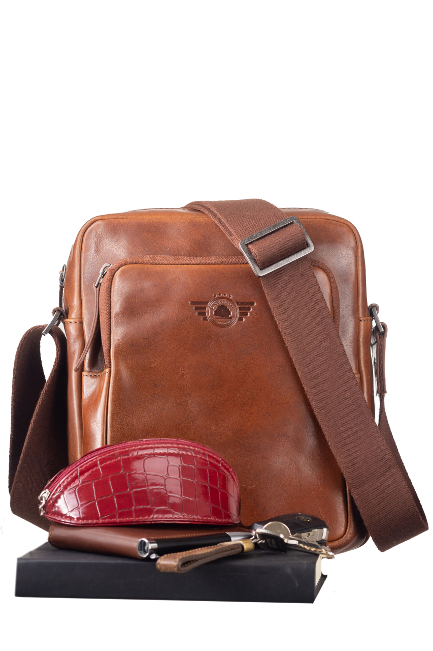 Waxy Vintage Tobacco Shoulderbag