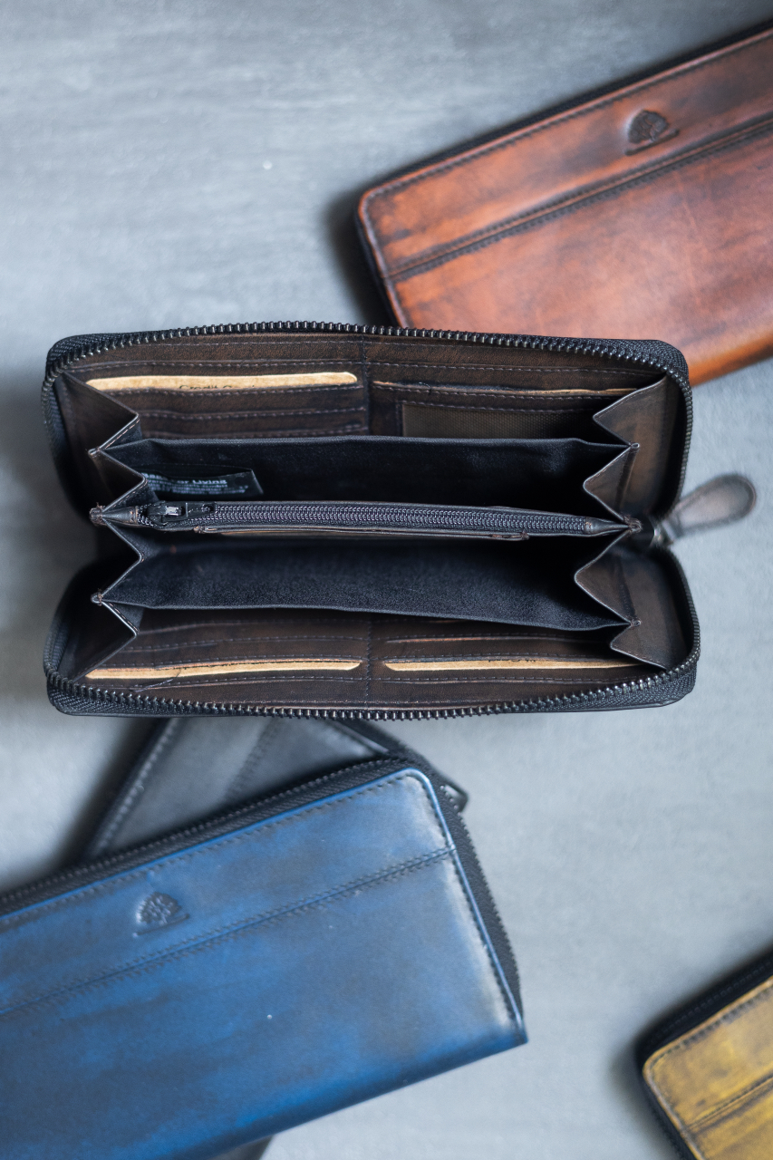 Destressed RV-Damenbörse RFID teak brown