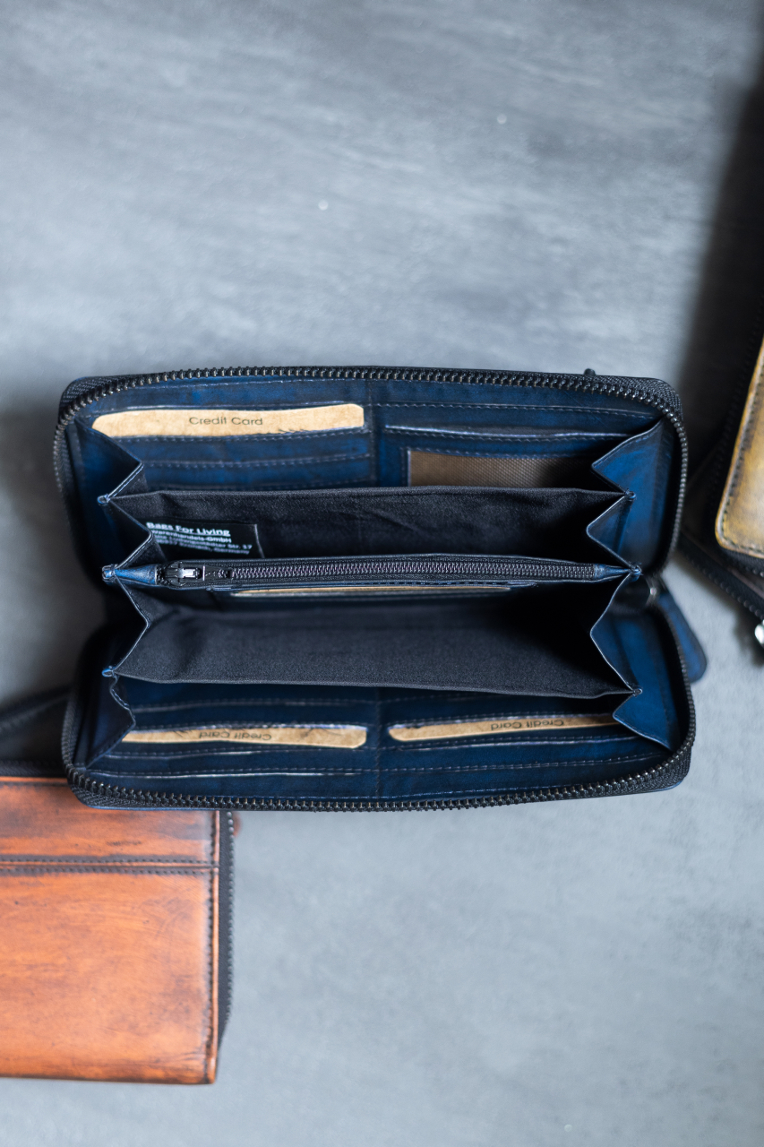 Destressed RV-Damenbörse RFID navy blue