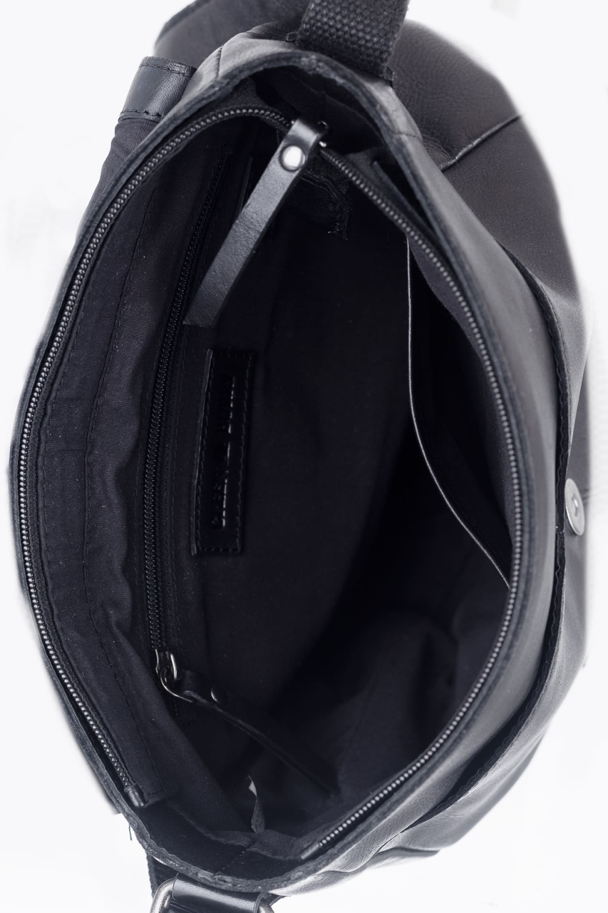 Colombiana Shoulderbag black