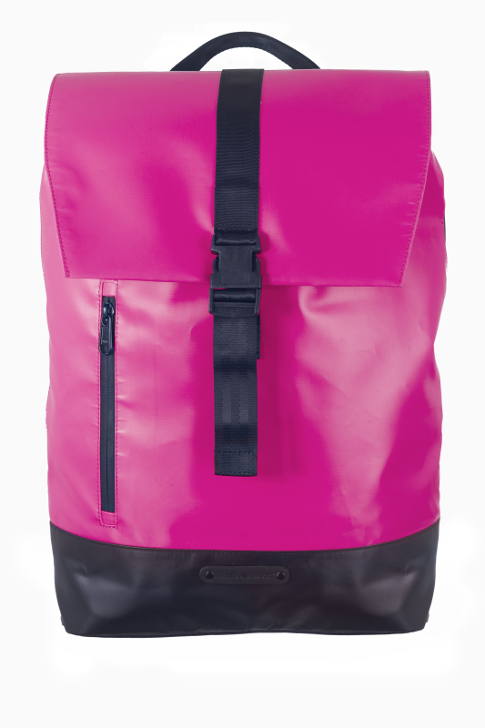 Upcycled Rucksack aus Tarpaulin fuchsia/black